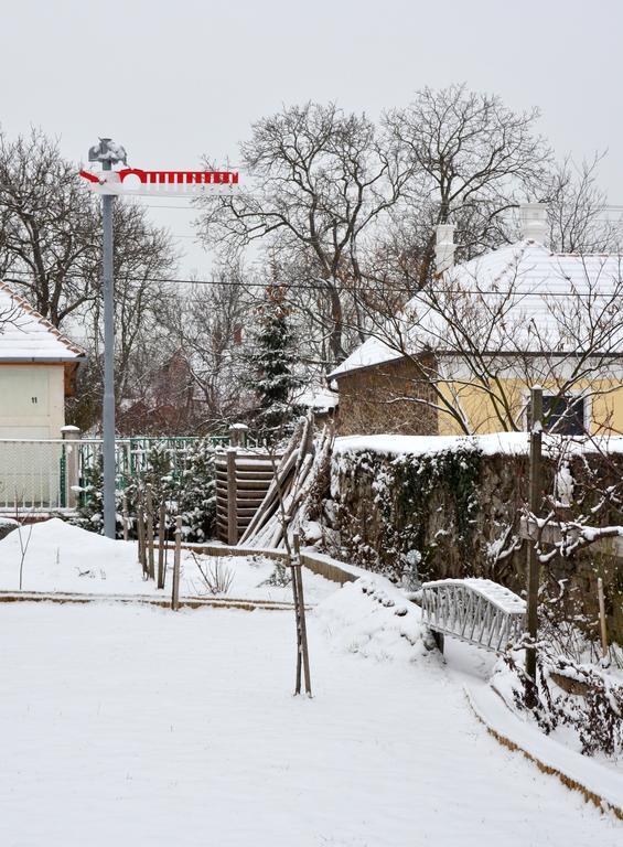 Nohab Apartman Badacsonytördemic Extérieur photo